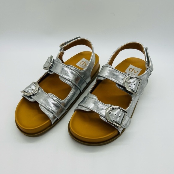 DOLCE VITA WOMEN‘S SHINY SILVER STRAPPY ALAMEDA SANDALS SIZE 8 - Picture 1 of 14